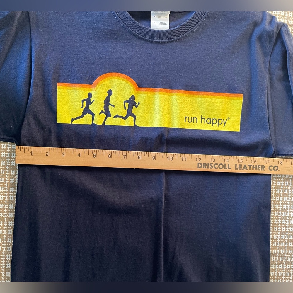 Brooks Run Happy Tshirt Jerzees Brand Navy Blue Men’s Medium GUC - Picture 6 of 7